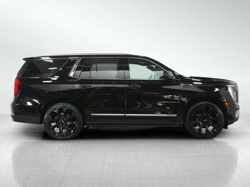 Onyx Black 2025 GMC Yukon Denali