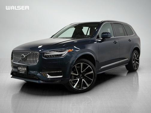 2024 Volvo XC90 Plus Bright Theme