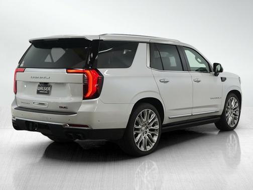 White Frost Tricoat 2025 GMC Yukon Denali