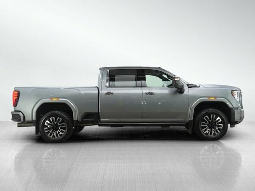 2024 GMC Sierra 3500 Denali
