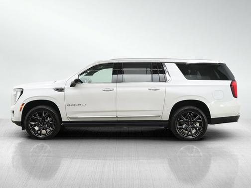 White Frost Tricoat 2025 GMC Yukon XL Denali