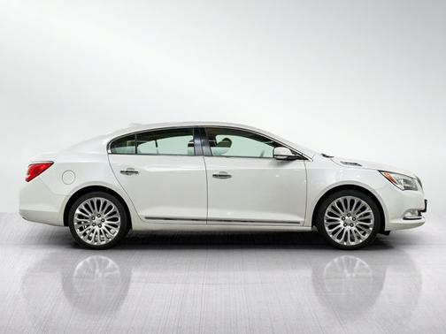 White Frost Tricoat 2015 Buick LaCrosse Premium II