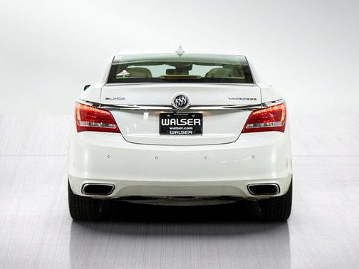 White Frost Tricoat 2015 Buick LaCrosse Premium II