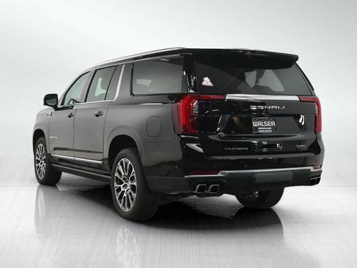 Onyx Black 2025 GMC Yukon XL Denali