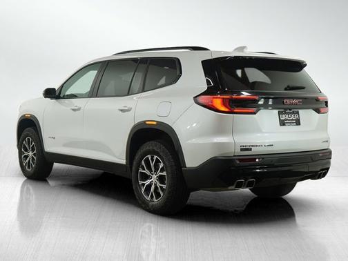 2024 GMC Acadia AWD AT4