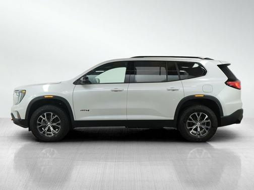 2024 GMC Acadia AWD AT4