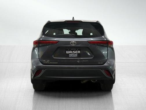 2020 Toyota Highlander L