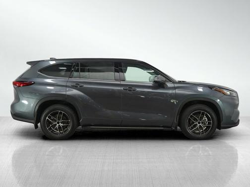 2020 Toyota Highlander L
