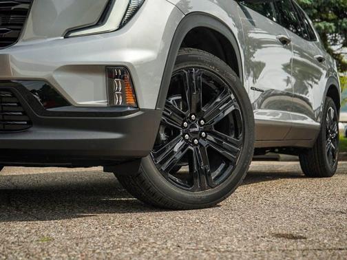 Sterling Metallic 2026 GMC Acadia AWD Elevation