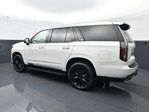 Crystal White Tricoat 2021 Cadillac Escalade Premium Luxury