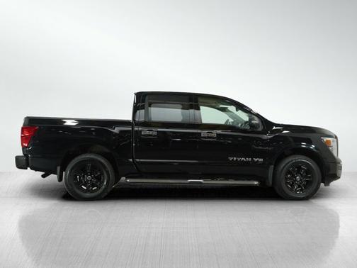 2020 Nissan Titan SV
