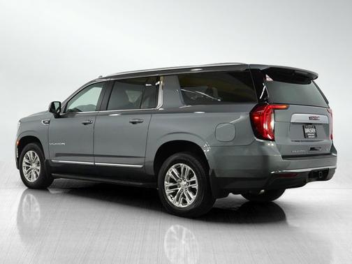 2021 GMC Yukon XL SLT