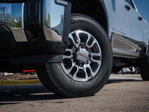 2025 GMC Sierra 3500 Pro