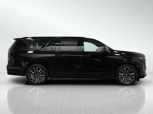 2022 Cadillac Escalade ESV Sport
