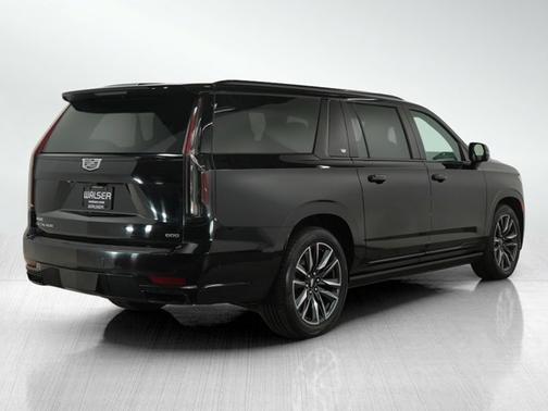 2022 Cadillac Escalade ESV Sport