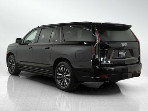 2022 Cadillac Escalade ESV Sport