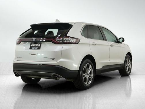 White Platinum Clearcoat Metallic 2015 Ford Edge Titanium