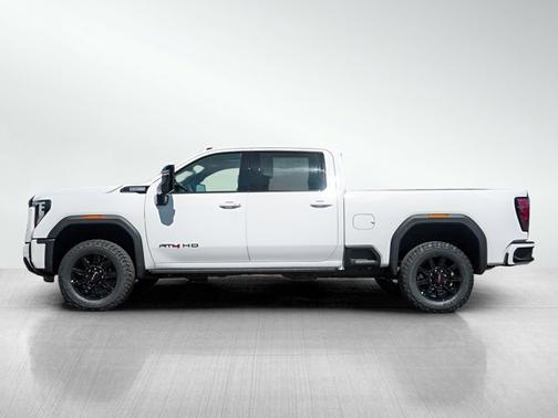 2025 GMC Sierra 3500 AT4