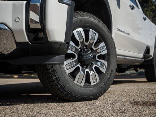 2025 GMC Sierra 3500 Denali
