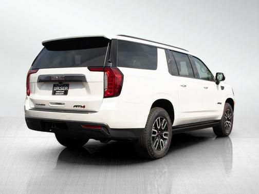 2023 GMC Yukon XL AT4