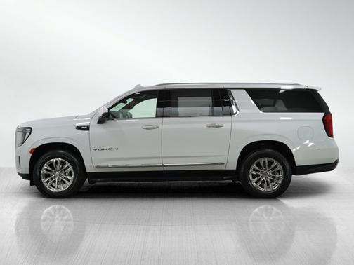 2024 GMC Yukon XL SLT