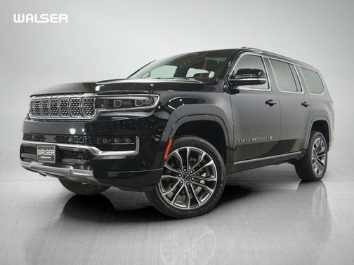 Diamond Black Crystal Pearlcoat 2024 Jeep Grand Wagoneer Series III