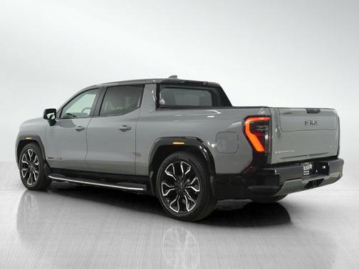 2024 GMC Sierra EV Denali Edition 1