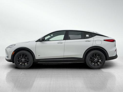 Summit White 2026 Buick Envista Sport Touring