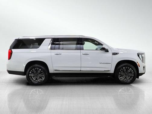2025 GMC Yukon XL Elevation