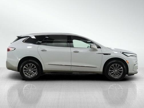 2022 Buick Enclave Premium
