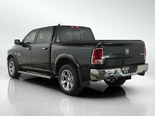 Black Forest Green Pearlcoat 2017 RAM 1500 Laramie