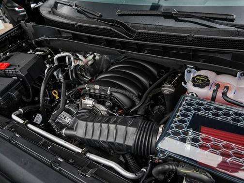 2025 GMC Yukon Denali Ultimate