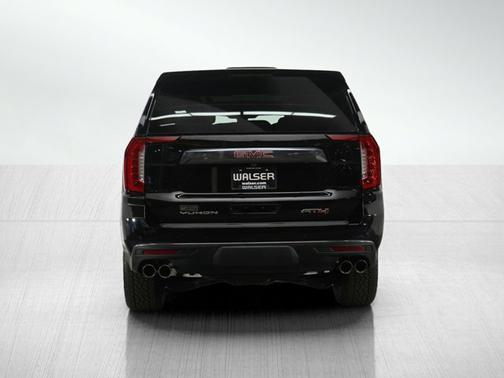 2022 GMC Yukon AT4