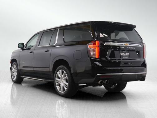 2021 Chevrolet Suburban High Country