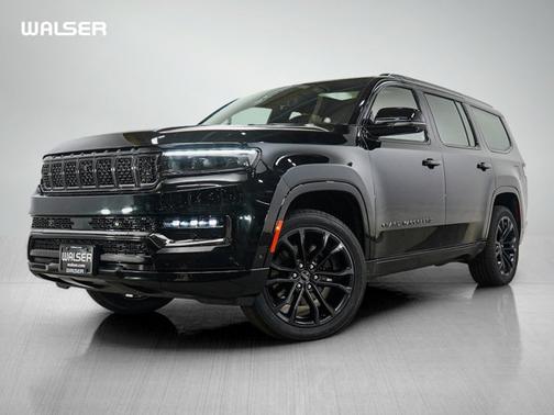Diamond Black Crystal Pearlcoat 2022 Jeep Grand Wagoneer Series II Obsidian