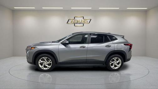 Sterling Gray Metallic 2024 Chevrolet Trax LS