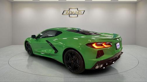 2026 Chevrolet Corvette Stingray w/1LT