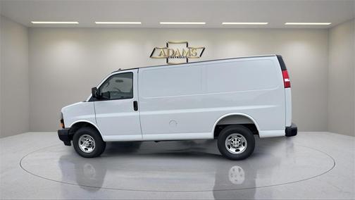 2025 Chevrolet Express 2500 RWD 2500 Regular Wheelbase WT