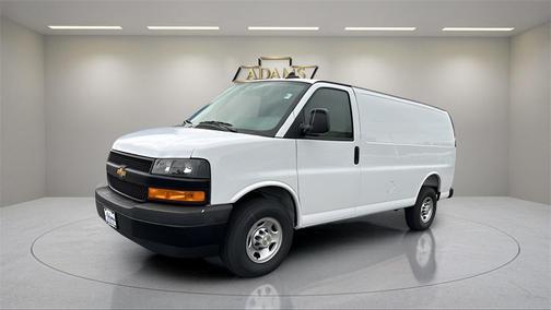 2025 Chevrolet Express 2500 RWD 2500 Regular Wheelbase WT