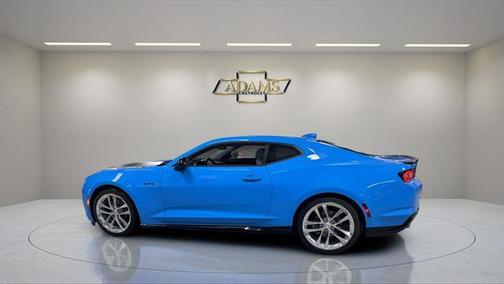 2022 Chevrolet Camaro RWD Coupe LT1