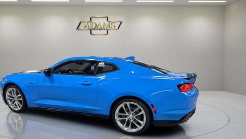 2022 Chevrolet Camaro RWD Coupe LT1
