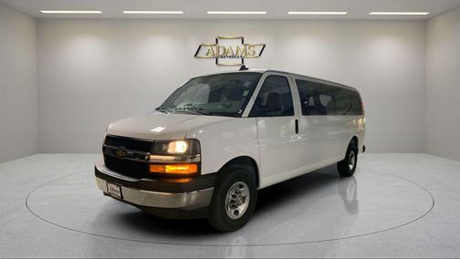 Summit White 2025 Chevrolet Express 3500 RWD 3500 Extended Wheelbase LT