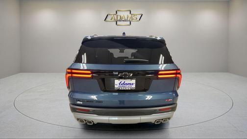 Lakeshore Blue Metallic 2026 Chevrolet Traverse AWD Z71