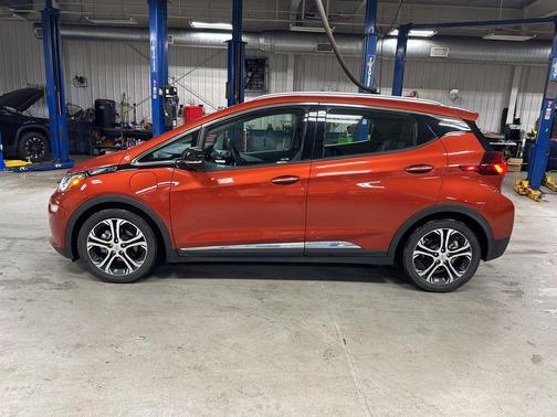 Cayenne Orange Metallic 2020 Chevrolet Bolt EV FWD Premier