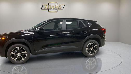 Mosaic Black Metallic 2026 Chevrolet Trax FWD 1RS