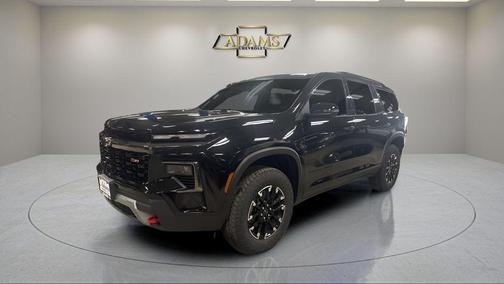 Mosaic Black Metallic 2026 Chevrolet Traverse AWD Z71