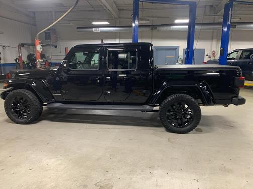 2022 Jeep Gladiator High Altitude 4x4