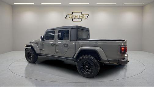 2023 Jeep Gladiator Sport