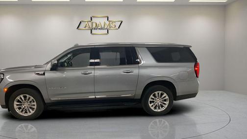 Sterling Metallic 2023 GMC Yukon XL SLT