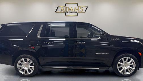 2024 Chevrolet Suburban 4WD High Country